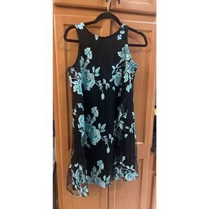 Versona Dress Women's XS Black Floral Sleeveless Tie Back